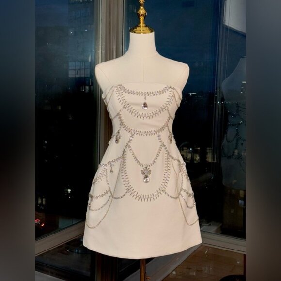 🆕 SIMKHAI 🧿 NWOT Arta Crystal Embellished Bustier Mini Dress, White, Sz US 2 - Picture 3 of 16